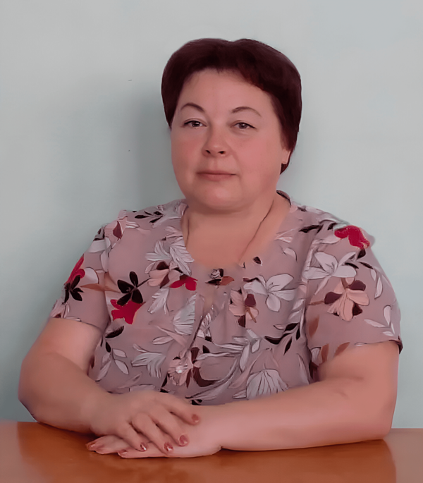 Лысякова Елена Александровна.